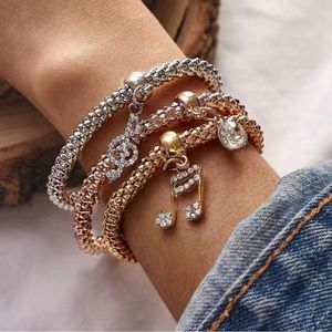 🧡🤎💛3 PIECE MUSIC CHARMS STRETCH BRACELETS💛🤎🧡